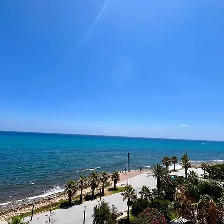 Seaside Haven Apartment Torrevieja Buitenkant foto
